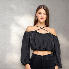 Load image into Gallery viewer, Blusa color negro - Black Top
