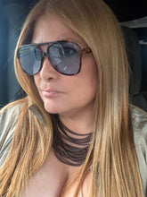 Load image into Gallery viewer, Collar con layers!!! Marrón y multicolor
